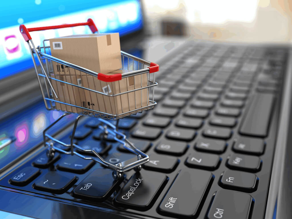 Graphique illustrant le boom du e-commerce au Maroc, avec une montée du nombre d’internautes et des achats en ligne